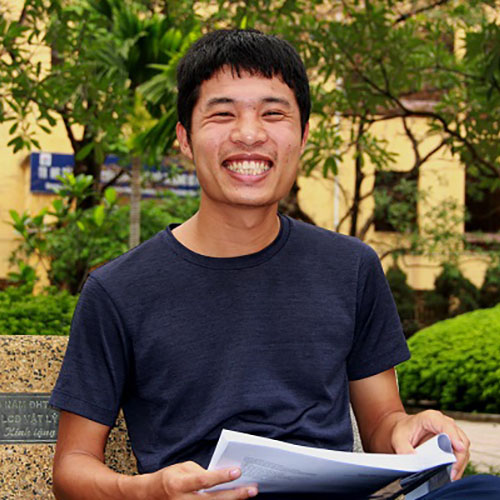 Phạm Nguyên – Sinh viên